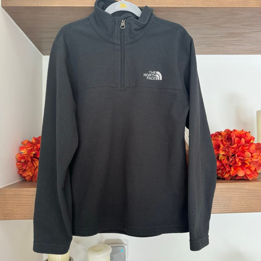 The North Face Pullover Fleece in Black